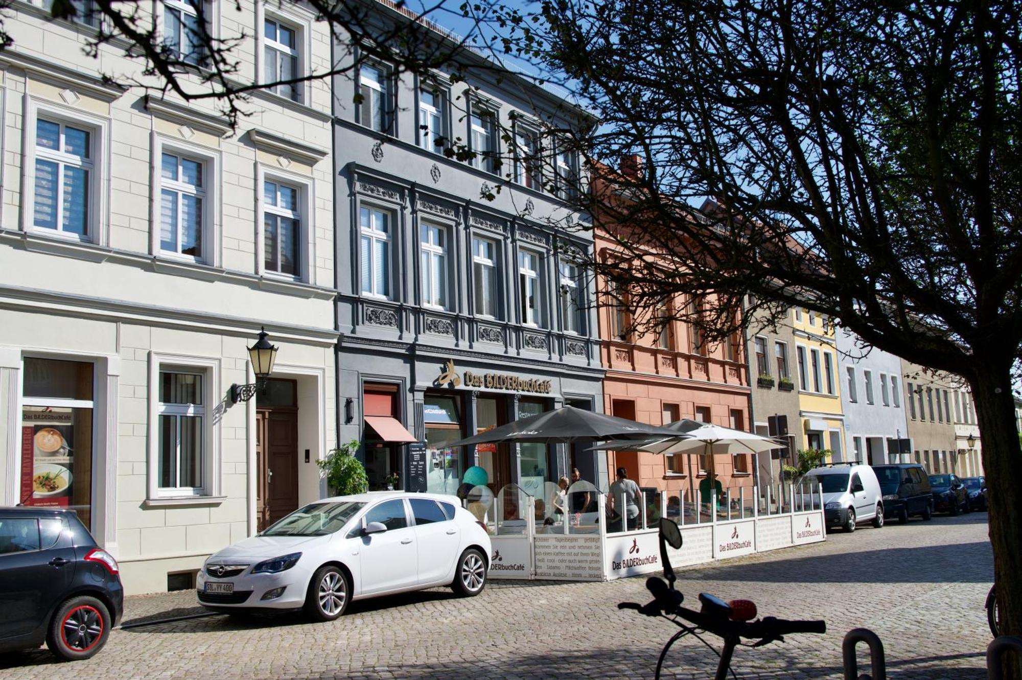 Das Bilderbuchcafe - Pension Markt 7 Хафельберг Экстерьер фото